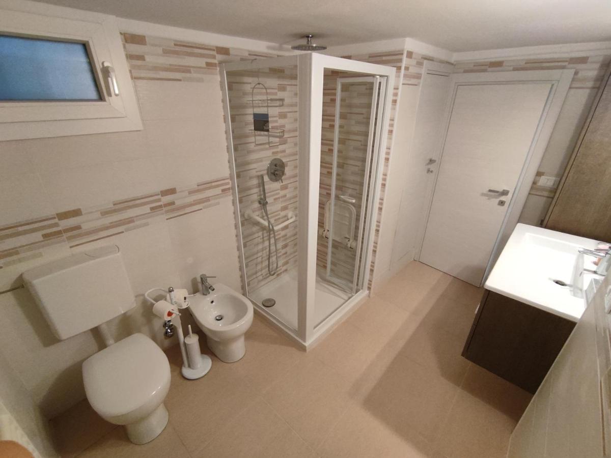 Appartement Grigio Perla Panigale, Con Giardino E Parcheggio Privato Gratuito Fino A Tre Posti Auto Bologne