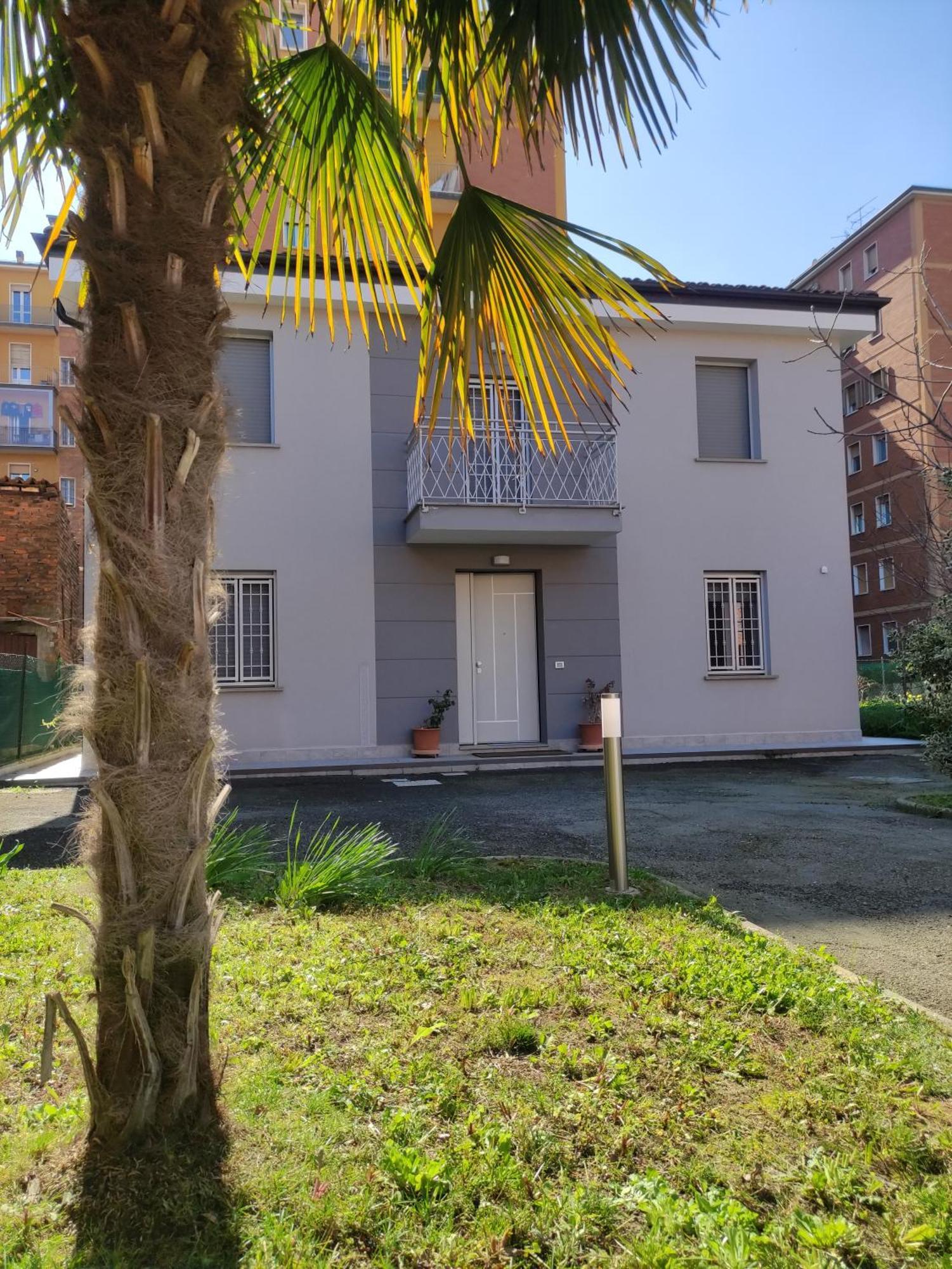 Grigio Perla Panigale, Con Giardino E Parcheggio Privato Gratuito Fino A Tre Posti Auto Appartement Bologne