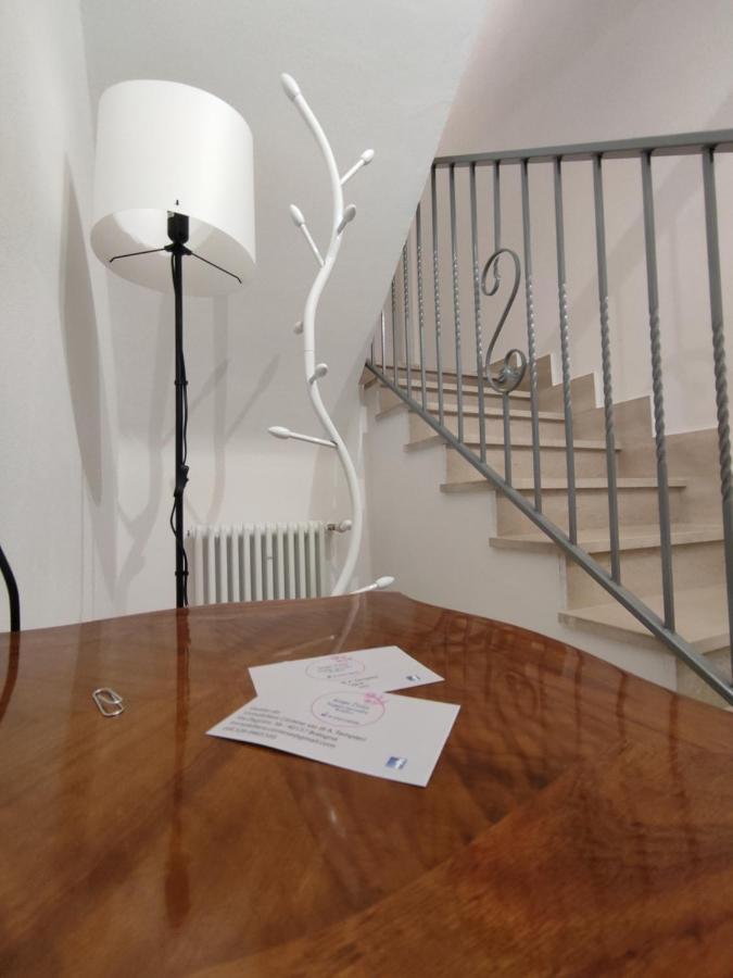 Grigio Perla Panigale, Con Giardino E Parcheggio Privato Gratuito Fino A Tre Posti Auto Appartement *